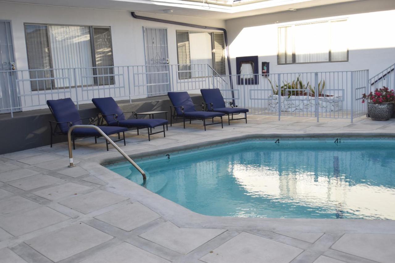 Hollywood Business Apartments ลอสแอนเจลิส ภายนอก รูปภาพ