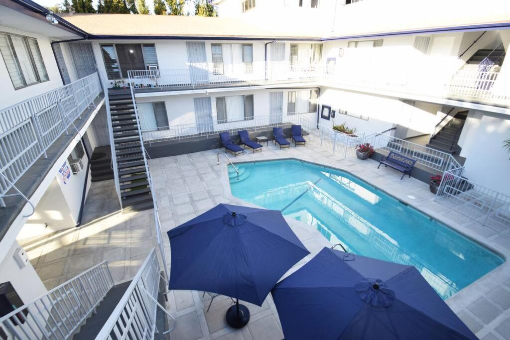 Hollywood Business Apartments ลอสแอนเจลิส ภายนอก รูปภาพ