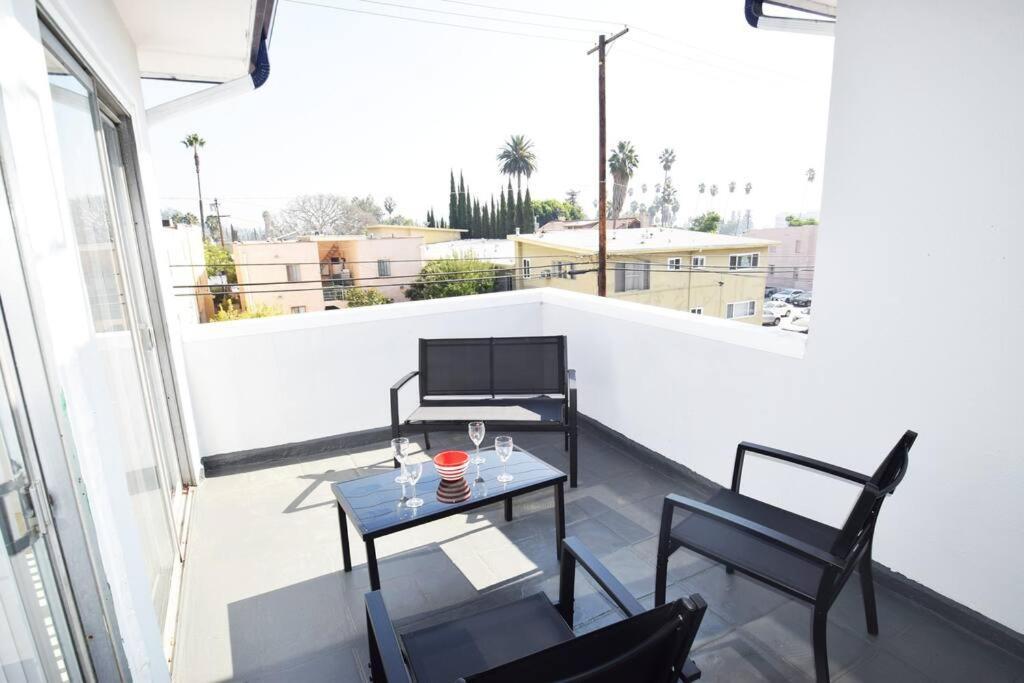 Hollywood Business Apartments ลอสแอนเจลิส ภายนอก รูปภาพ
