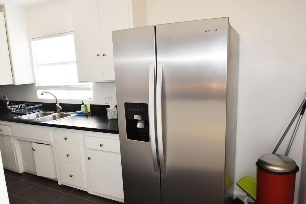 Hollywood Business Apartments ลอสแอนเจลิส ภายนอก รูปภาพ