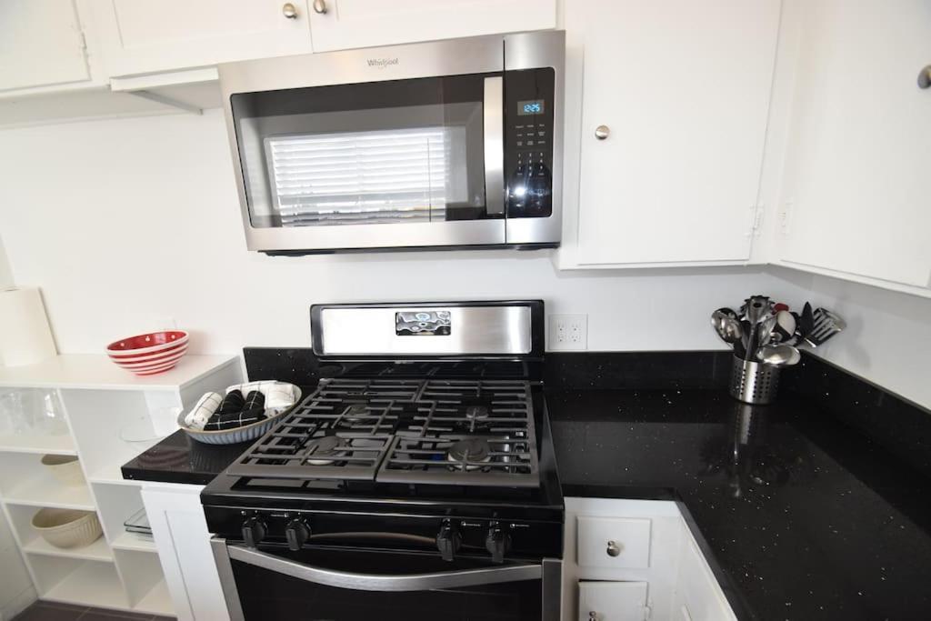 Hollywood Business Apartments ลอสแอนเจลิส ภายนอก รูปภาพ