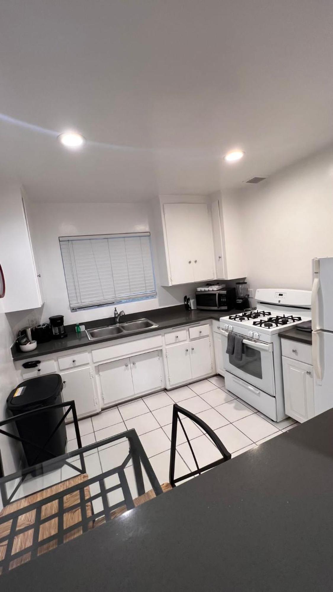 Hollywood Business Apartments ลอสแอนเจลิส ภายนอก รูปภาพ